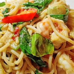 ก๋วยเตี๋ยวผัดเขียวหวาน