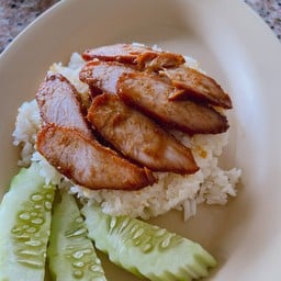 ข้าวหมูแดง