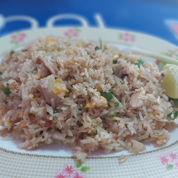 ข้าวผัดปู (พิเศษ)