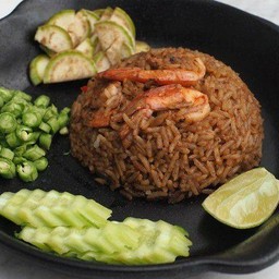 ข้าวผัดน้ำพริกกุ้งสด
