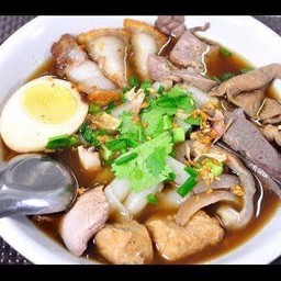 ก๋วยจั๊บน้ำข้น
