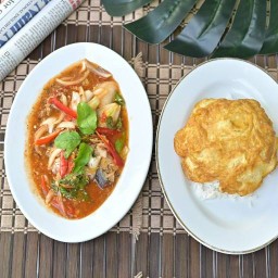 ไข่เจียว คู่  กะแกง