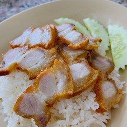 ข้าวหมูกรอบ