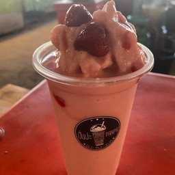 สตอเบอรี่นมสดปั่น