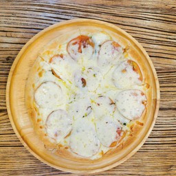 พิซซ่าเพสโต้มะเขือเทศ