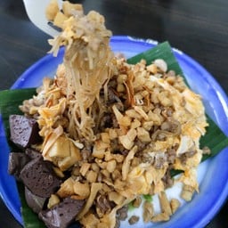 ผัดหมี่งานบุญ