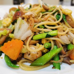 สปาเก็ตตี้ขี้เมาหมูหรือไก่