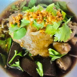 เกาเหลาไก่ตุ๋นรวม