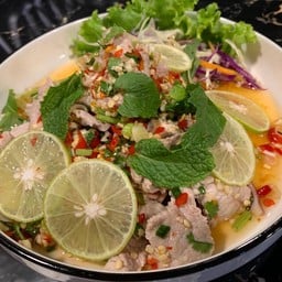 นั่งเล่น โคราช