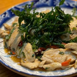 ผัดกะเพราไก่ (กับข้าว)