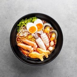 ต้มยำรวมทะเล ไข่ยางมะตูม