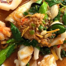 ผัดฉ่าทะเล