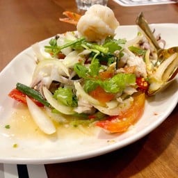 Celeb Cafe & Restaurant