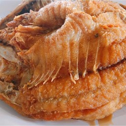 ปลากระพงทอดน้ำปลา