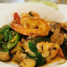 ข้าวทะเล - เลือกผัด