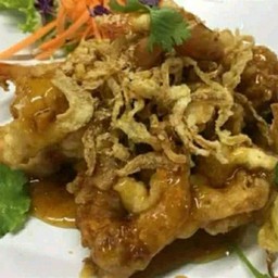 กุ้งทอดราดซอลมะขาม