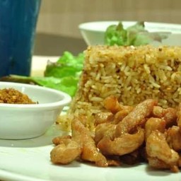 Top ข้าวน้ำพริกนรก+หมูเส้นทอด