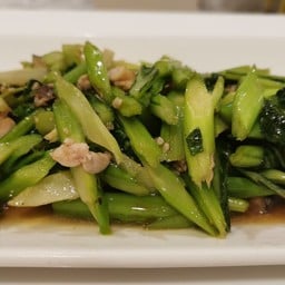 ผัดคะน้าปลาเค็ม