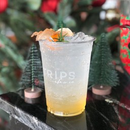 สัปปะรด โซดา