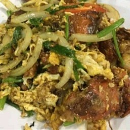 ปูนิ่มผัด