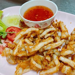 หมึกทอดกระเทียม