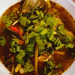 ต้มเเซ่บหมูก็อปแก๊ป