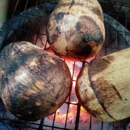 บ้านพร้าว ไอติมกะทิสด มะพร้าวอ่อน บ้านใหม่ ตลาดบ้านใหม่ สุวรรณภูมิ