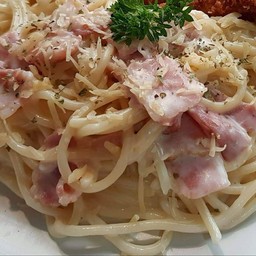 สปาเก็ตตี้คาโบนาร่า