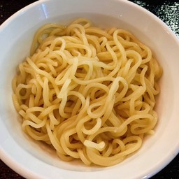 เส้นราเมง