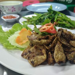 ปลาหมึกแห้งทอด