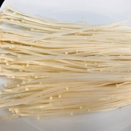 เห็ดเข็มทอง