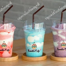 สตอเบอรี่โยเกิร์ตสมูทตี้