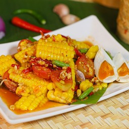 ตำข้าวโพดไข่เค็ม