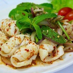 ลาบปลาหมึก