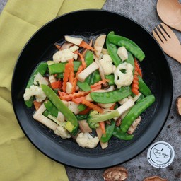 ผัดผักรวมซอสเห็ดหอม