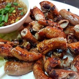 ไส้หมูย่าง
