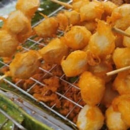 ลูกชิ้นทอดมะมิง