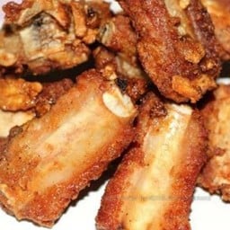 ซี่โครงทอดขีดละ 65บาท