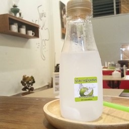 น้ำมะพร้าวสด