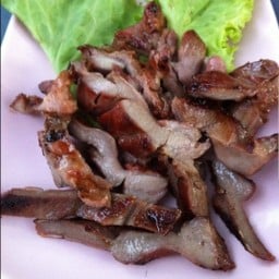ลิ้นหมูย่าง