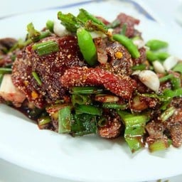 ก้อยเนื้อดิบ,สุก
