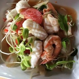 ยำพริกสดทานตะวัน