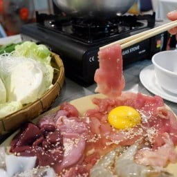 แจ่วฮ้อนเรือนไทย