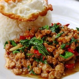 ข้าวกระเพราหมูสับ