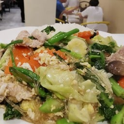 วุ้นเส้นผัดไข่