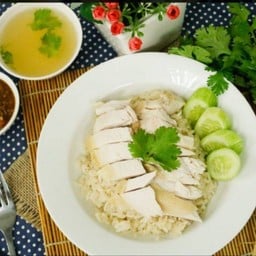 หนูนิดข้าวมันไก่