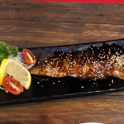 ปลาซาบะย่างซีอิ๊ว