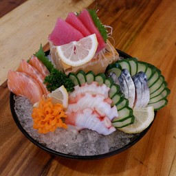Shida Sashimi