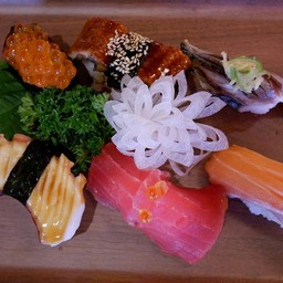 Shida Sushi Set 6 คำ