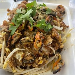 หอยทอด เจ๊ต้อยเจ้าเก่า